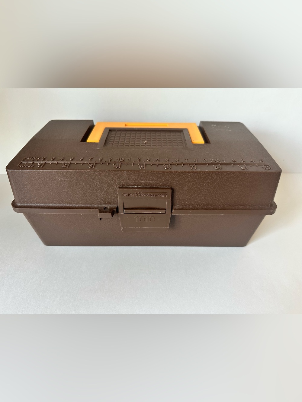 Vintage Old Pal Woodstream 1010 Tackle Box/Craft Chest Brown/Yellow Handle